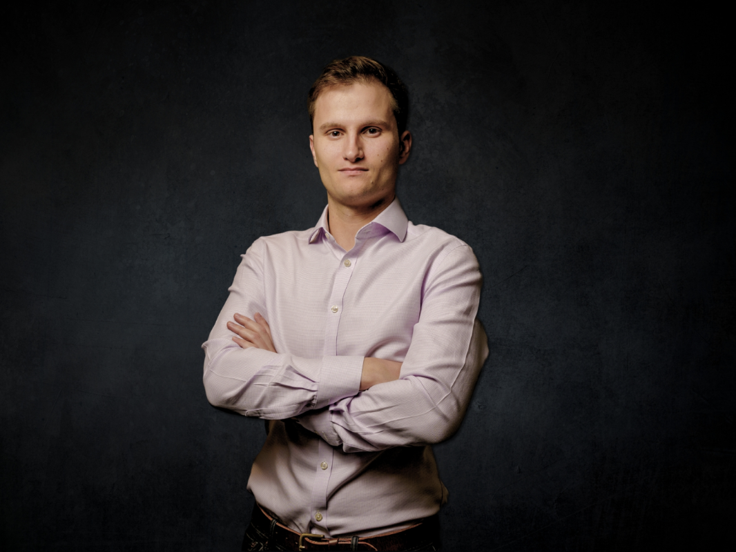 This Stanford grad is taking on pawn shops with a new credit card startup